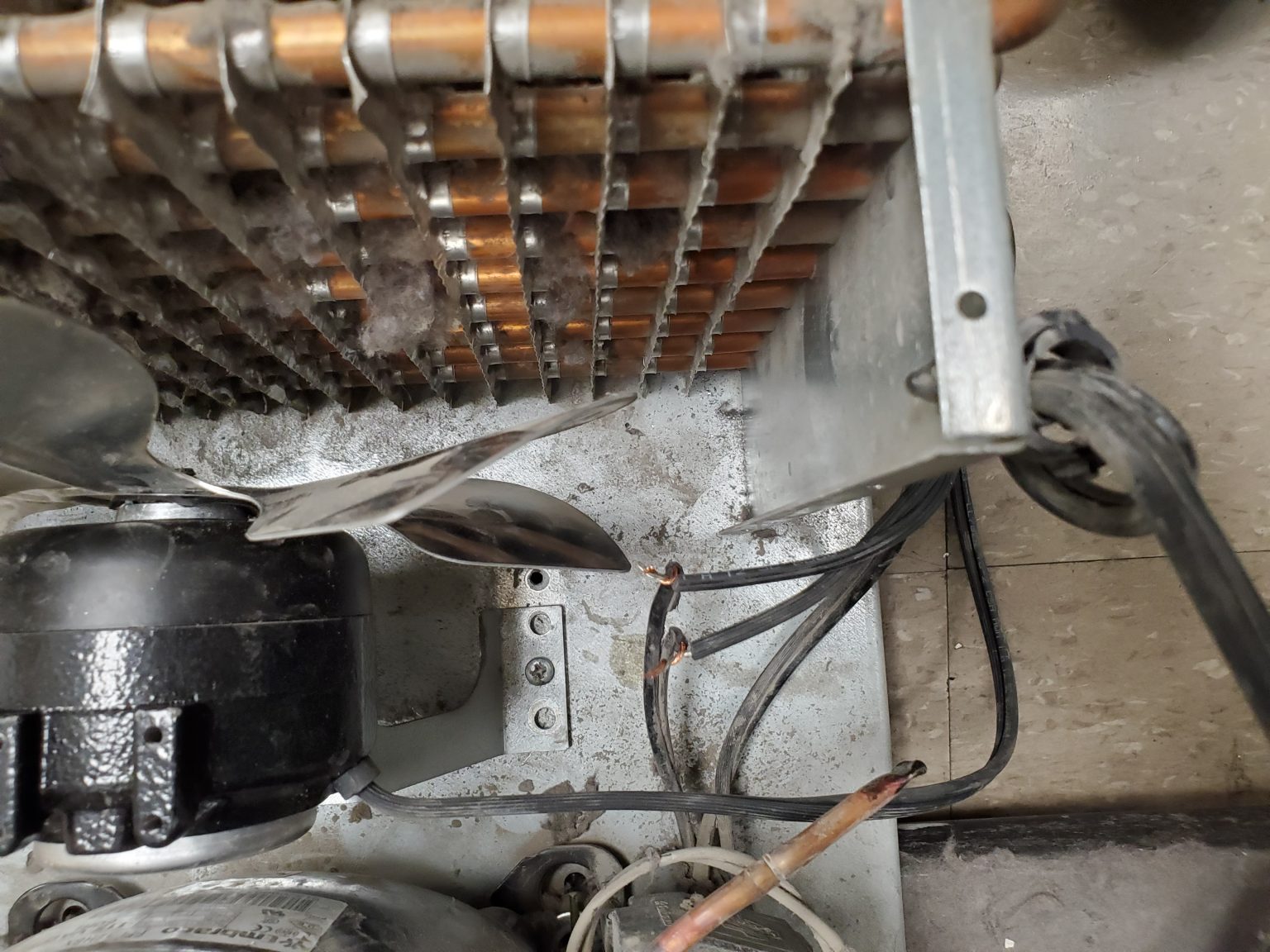 How to Replace a Condenser Fan Motor on Vending Machine Vending