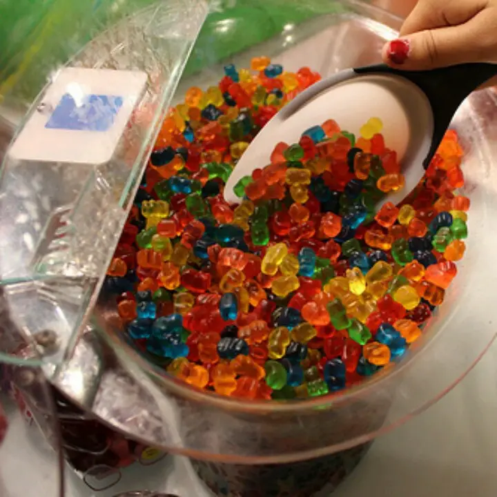 How Many Gummy Bears In A Pound