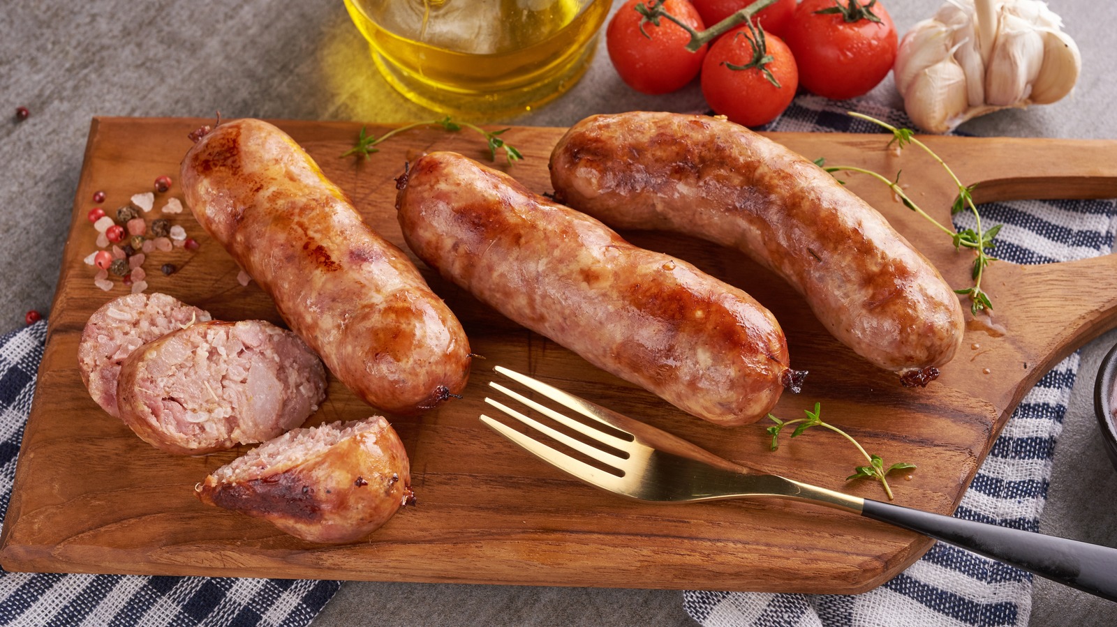 When Should You Take the Casing Off Sausage