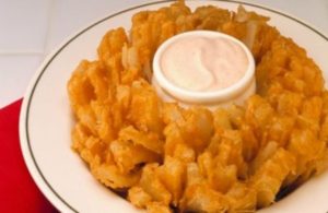 Does-Applebees-sell-blooming-onions-758×492-1