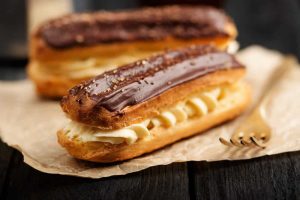 do-eclairs-need-to-be-refrigerated