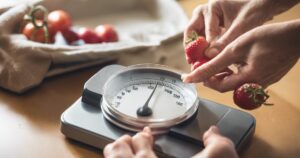 Is 750 Calories a Day Enough for Weight Loss? Understanding Safety and Effects